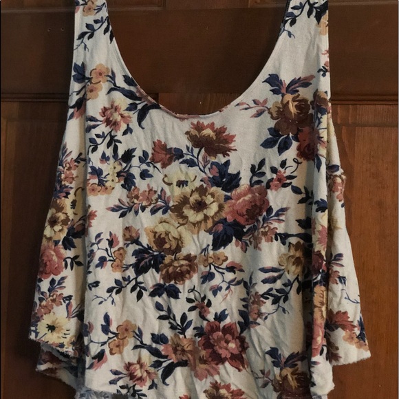 American Eagle Outfitters Tops - American Eagle Floral summer tank top size US M